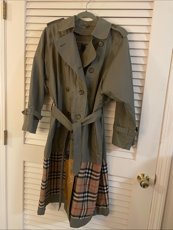 Burberrys Jackets & Blazers - Burberrys’ Olive Double Breasted Trench Coat Signature Check Plaid Hem Vtg